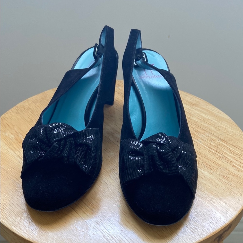 Thierry Rabotin Black Heels with Elegant Bow